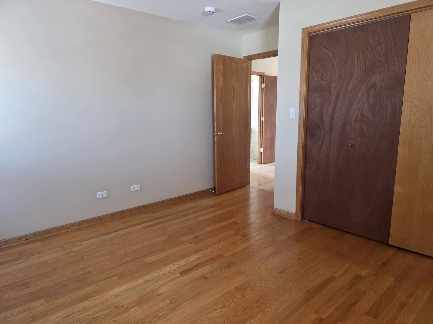 3549 N Octavia Avenue, Chicago, IL 60634