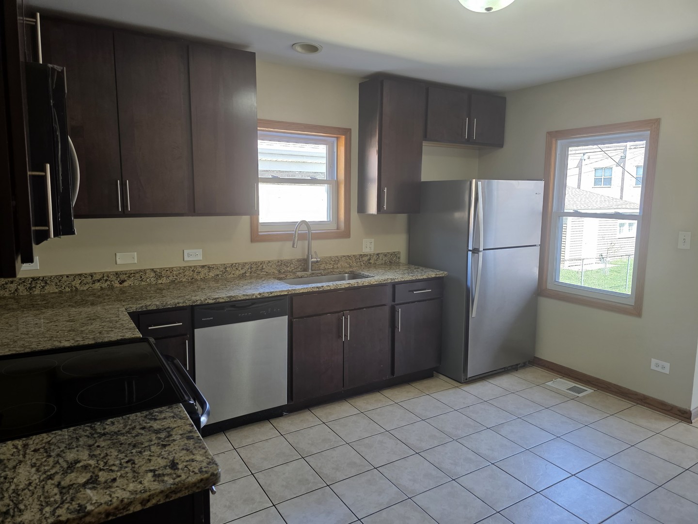 3549 N Octavia Avenue, Chicago, IL 60634