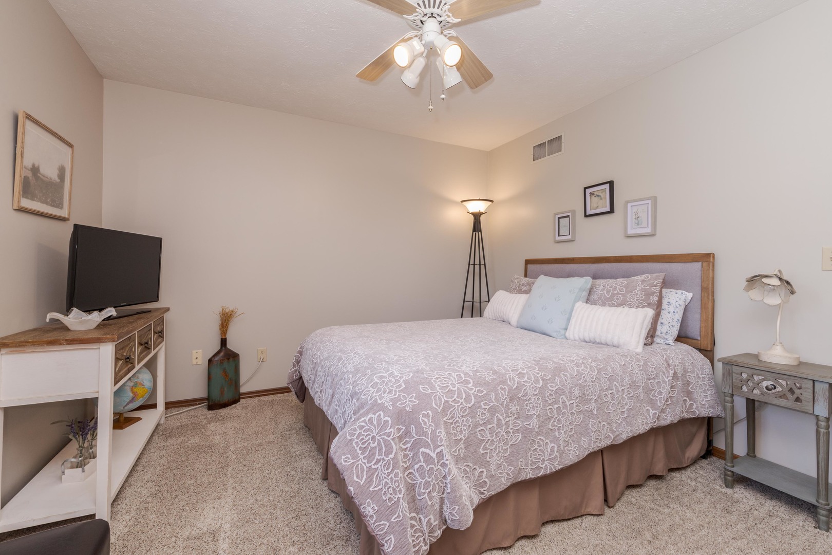 Bloomington, IL 61705