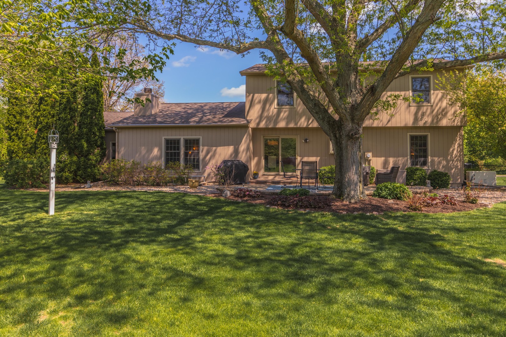 Bloomington, IL 61705