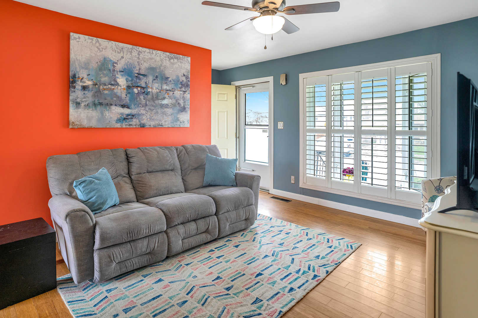 1203 Mount Vernon Drive, Bloomington, IL 61704