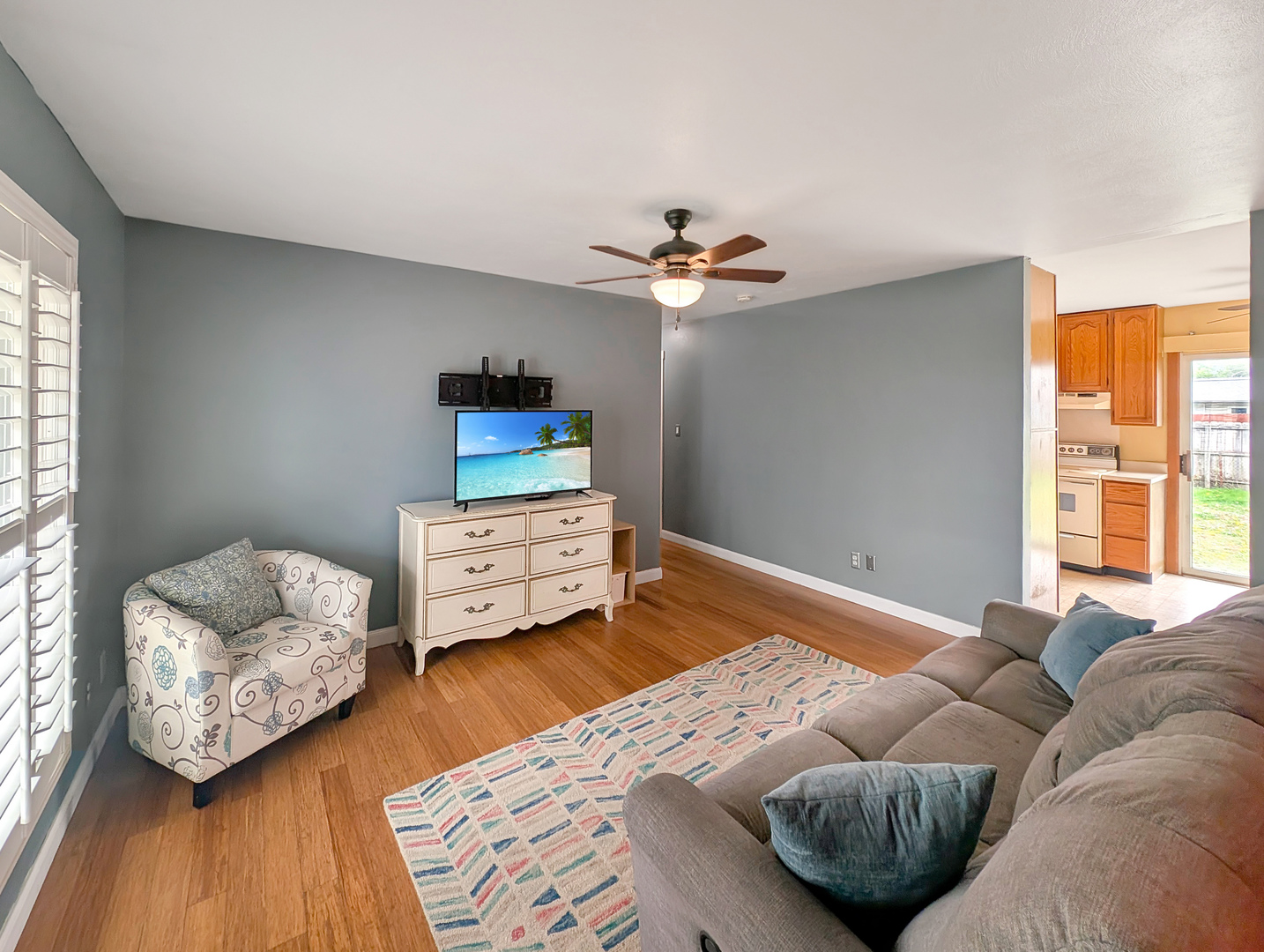 1203 Mount Vernon Drive, Bloomington, IL 61704