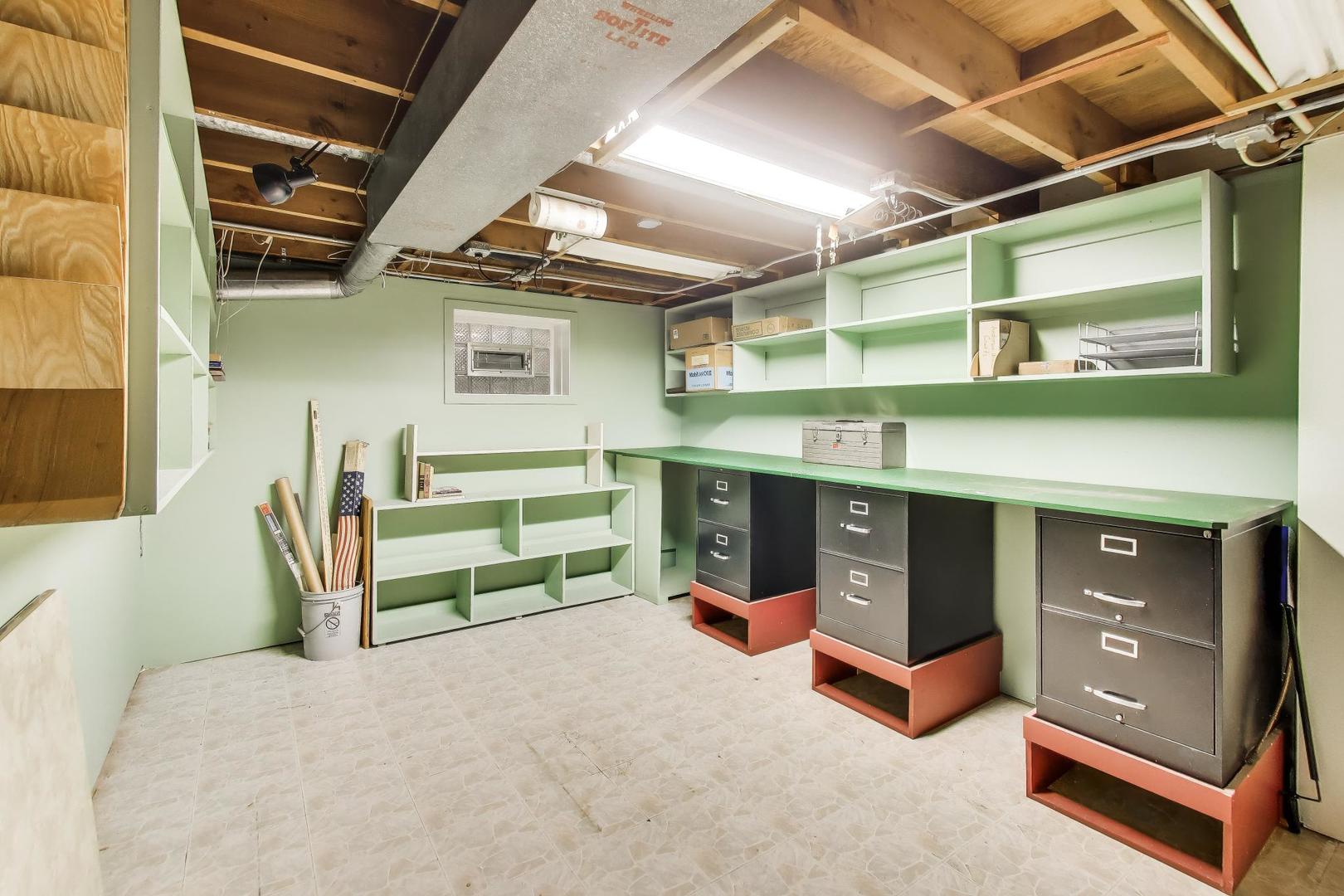 Des Plaines, IL 60016