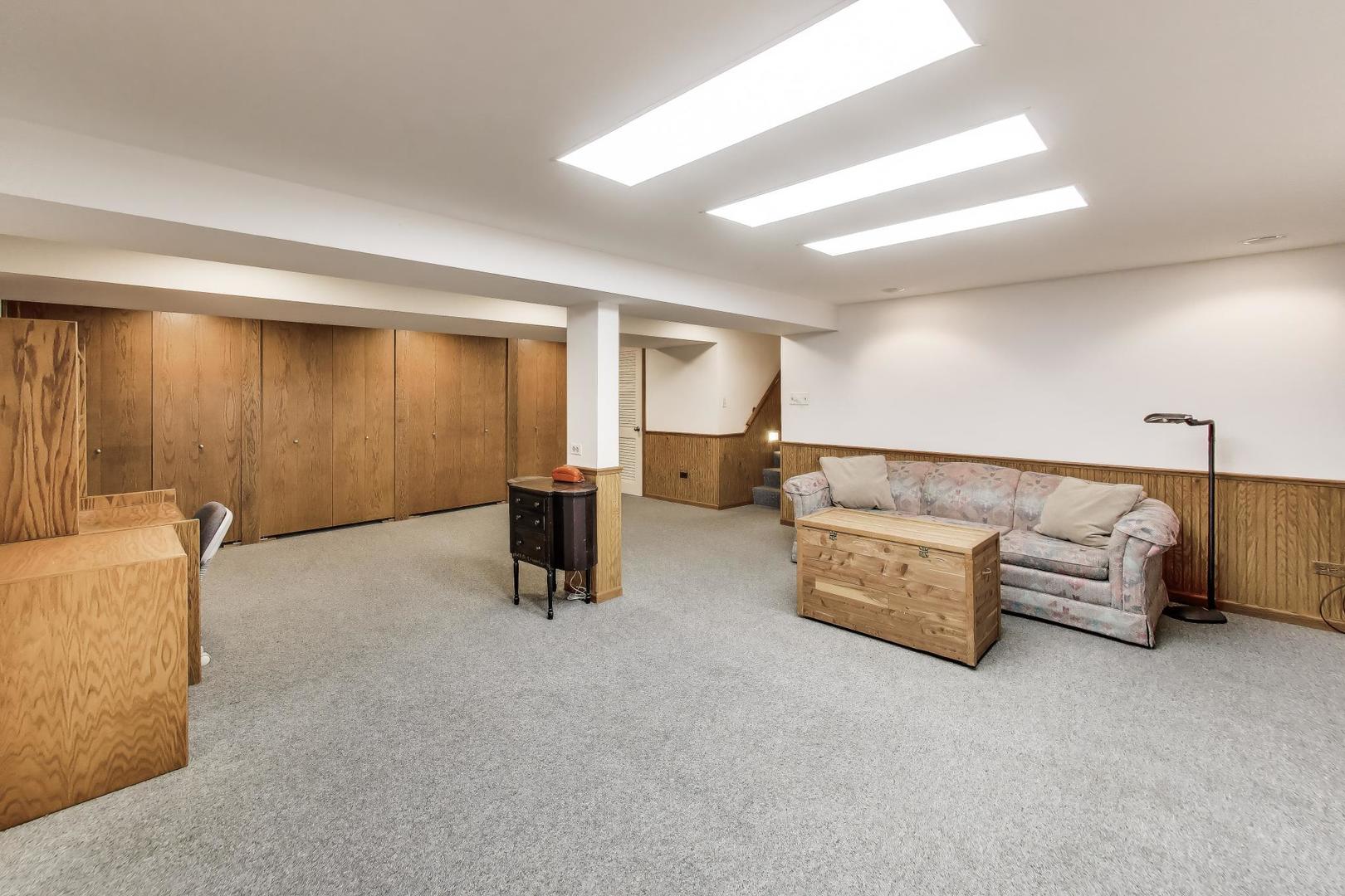 Des Plaines, IL 60016