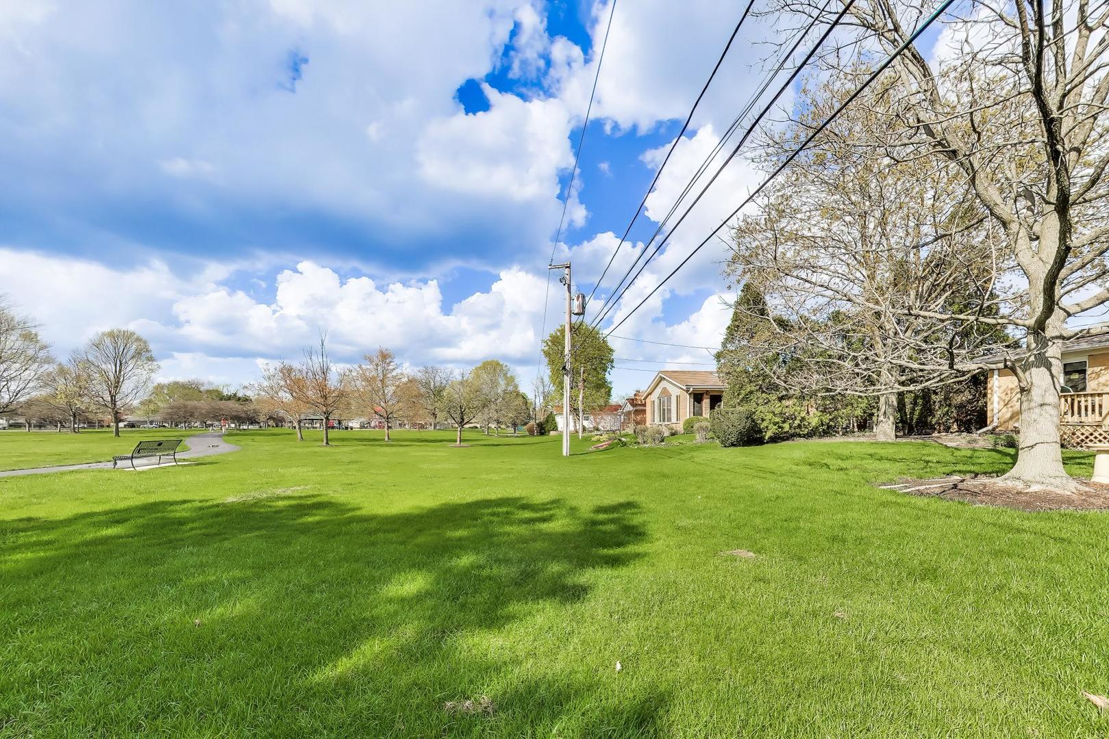 Des Plaines, IL 60016