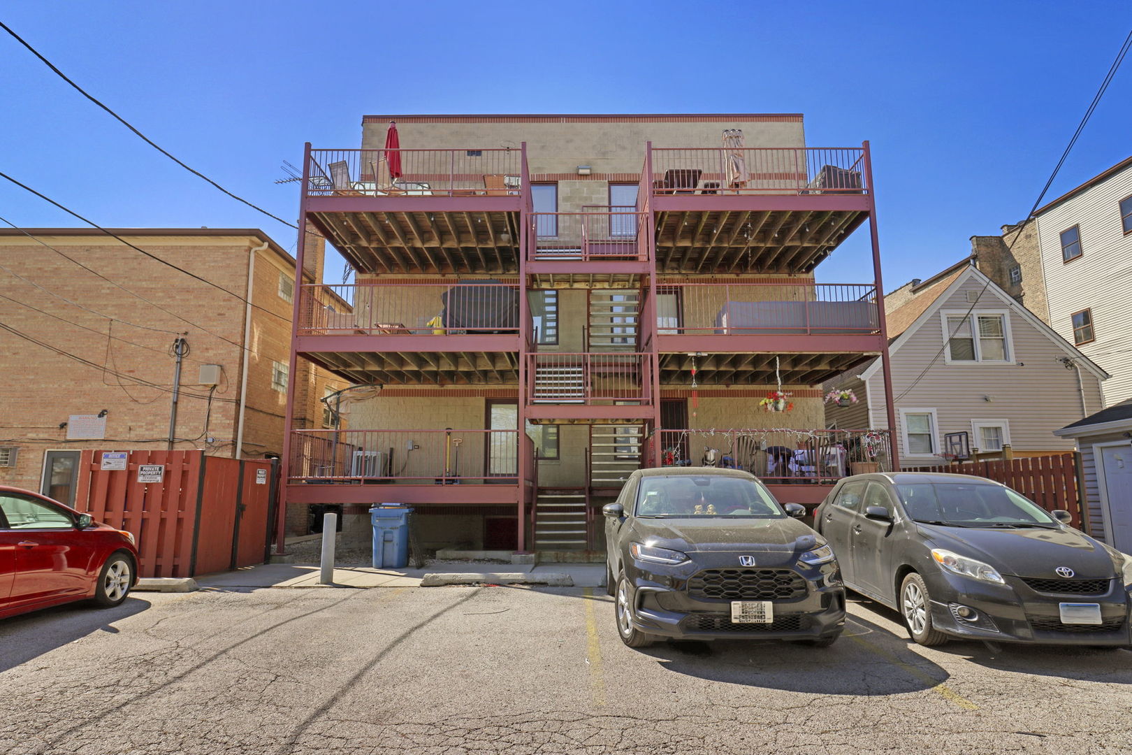 4716 W Addison Street #2E, Chicago, IL 60641