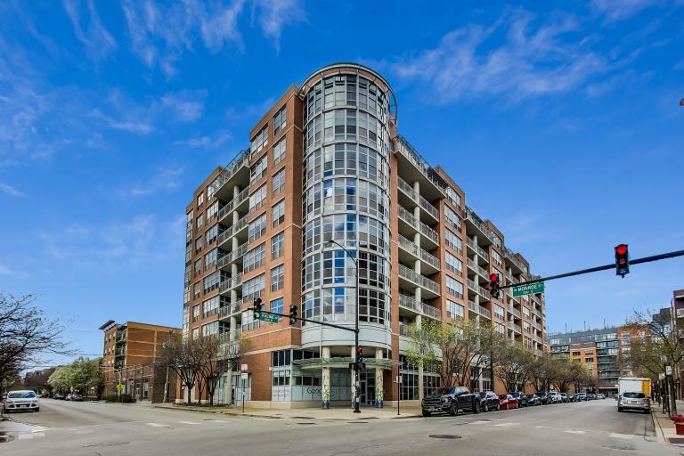 1200 W MONROE Street #607, Chicago, IL 60607