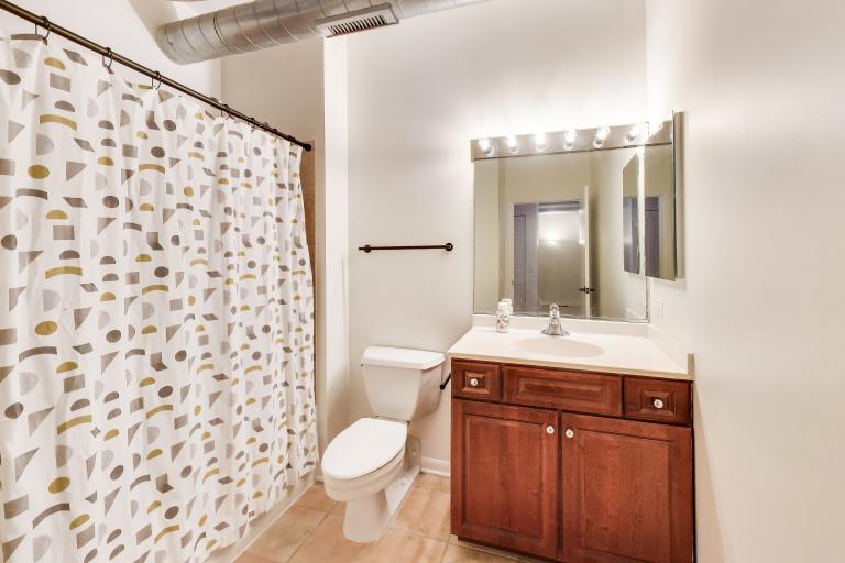 1200 W MONROE Street #607, Chicago, IL 60607