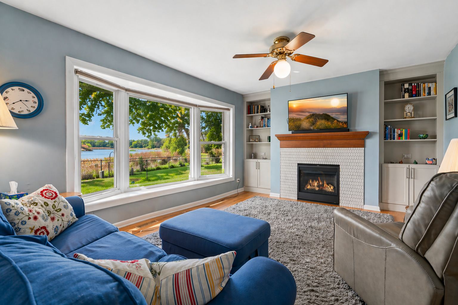 2025 Ivy Court, Schaumburg, IL 60194