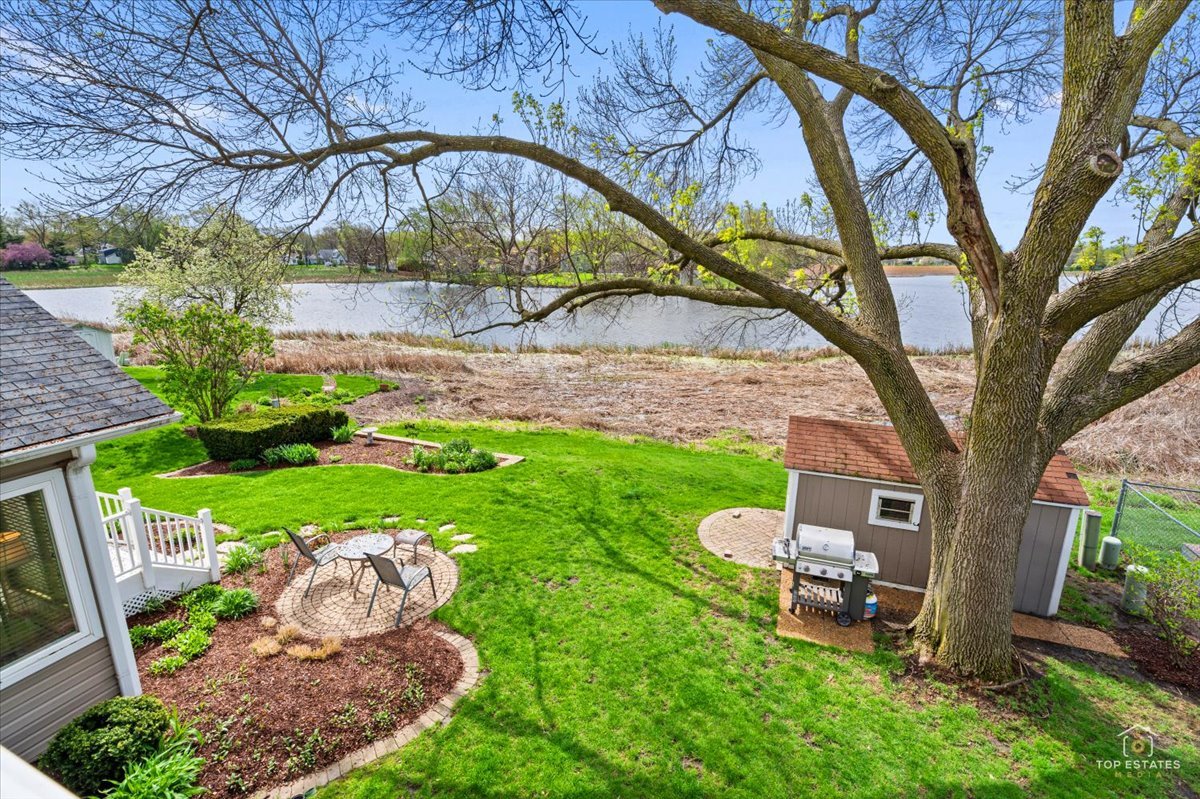 2025 Ivy Court, Schaumburg, IL 60194