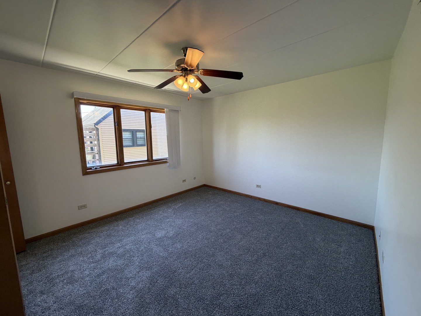 8659 Meade Avenue #1N, Burbank, IL 60459