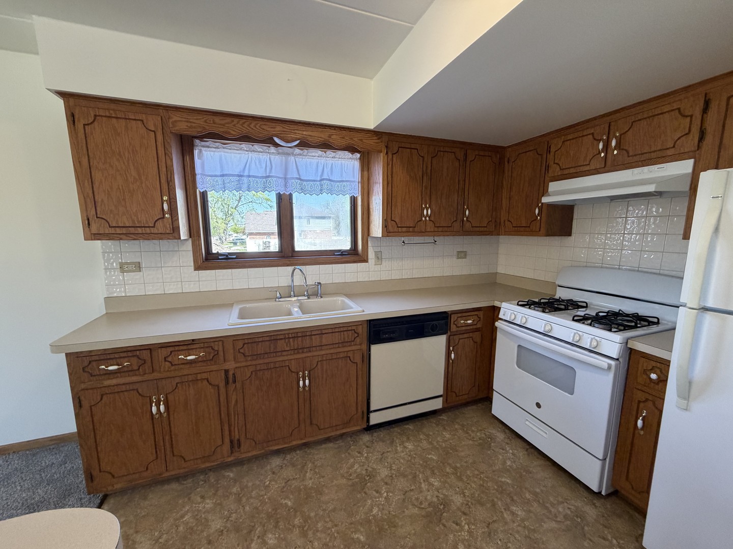 8659 Meade Avenue #1N, Burbank, IL 60459