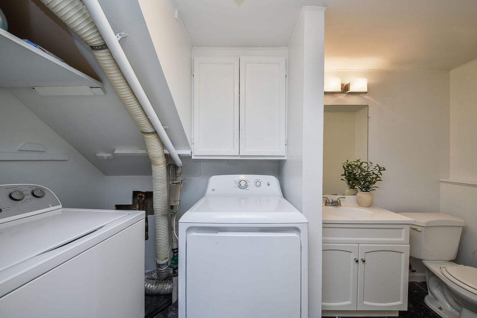 1554 Timber Trail, Wheaton, IL 60189