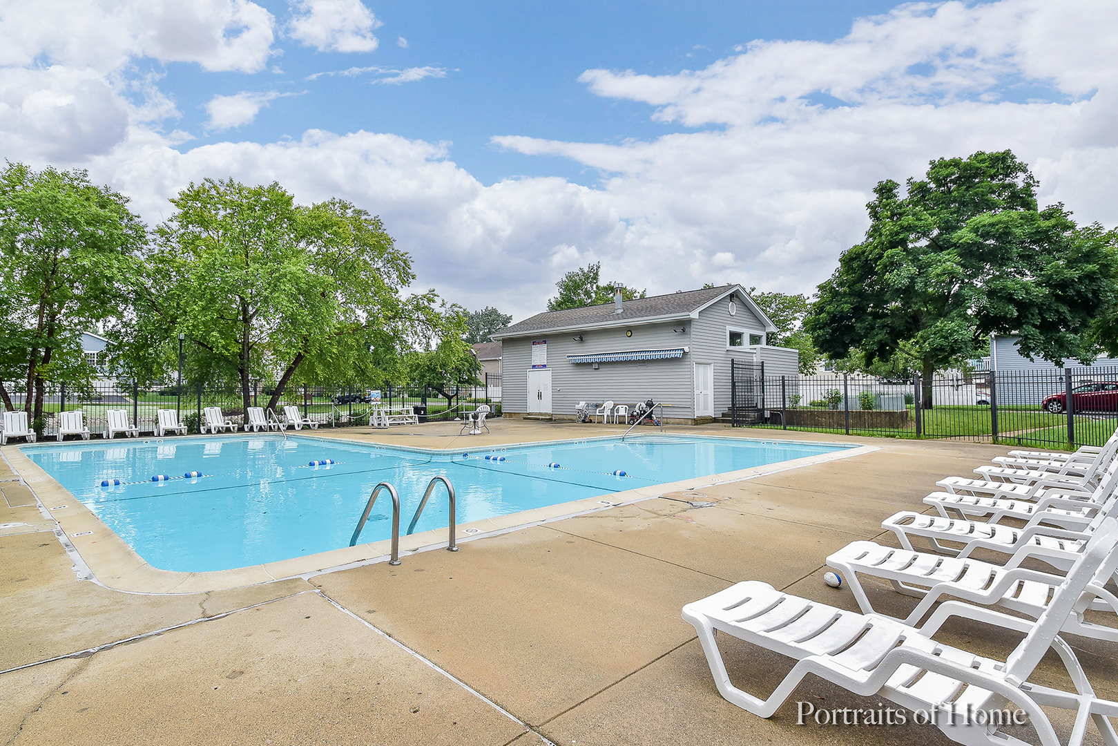 1554 Timber Trail, Wheaton, IL 60189