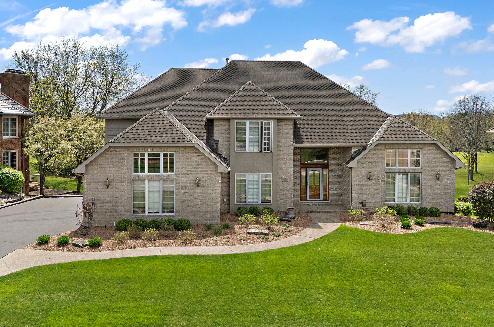 10555 Wildflower Road, Orland Park, IL 60462