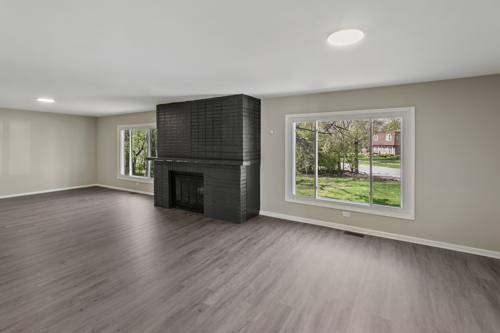 18600 Golfview Avenue, Homewood, IL 60430