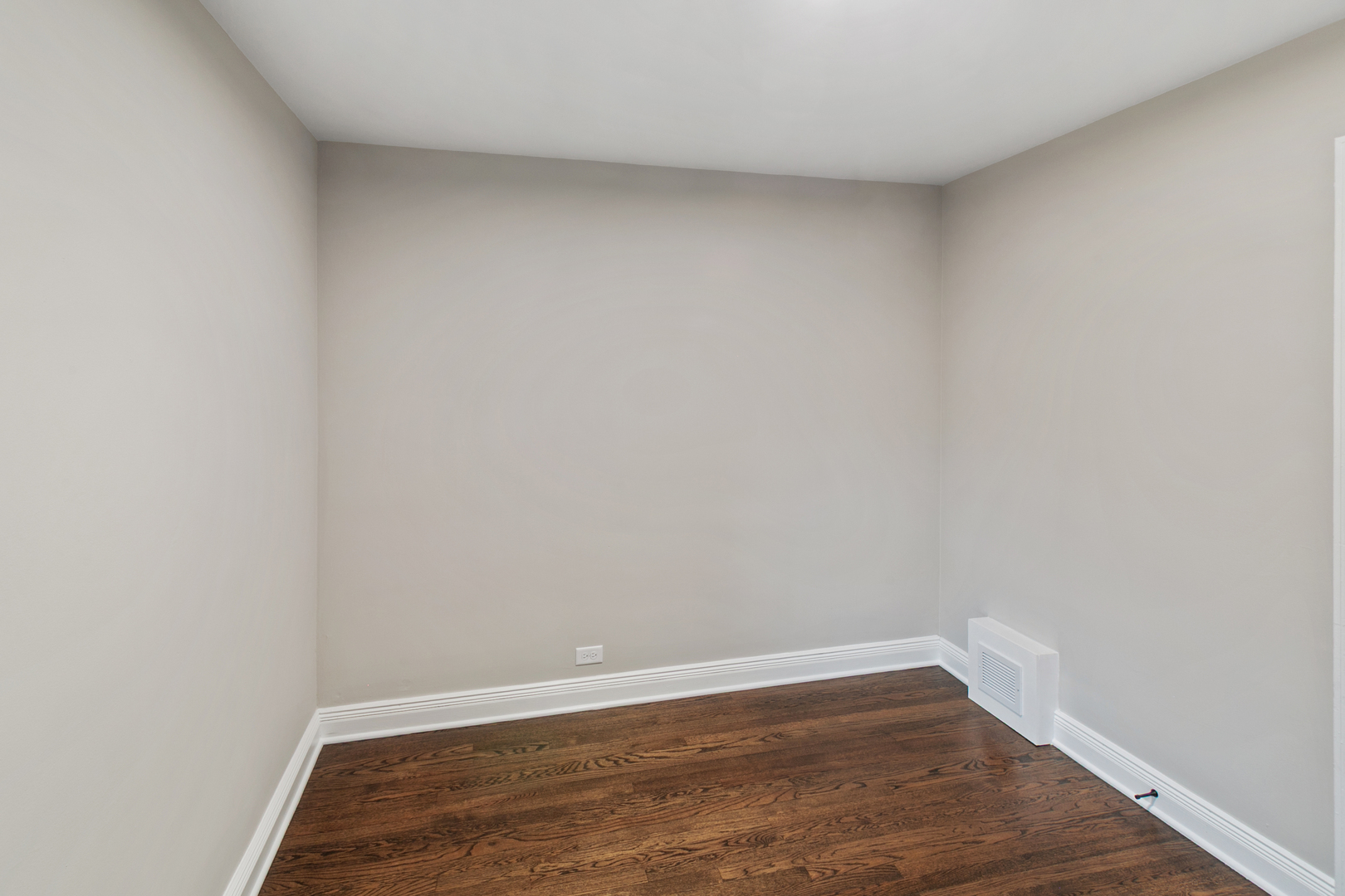 18600 Golfview Avenue, Homewood, IL 60430