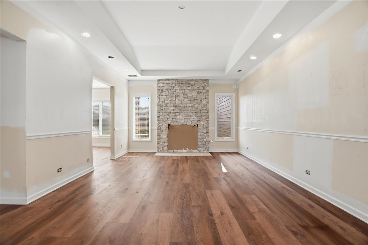 1204 Chatham Court #1204, Libertyville, IL 60048
