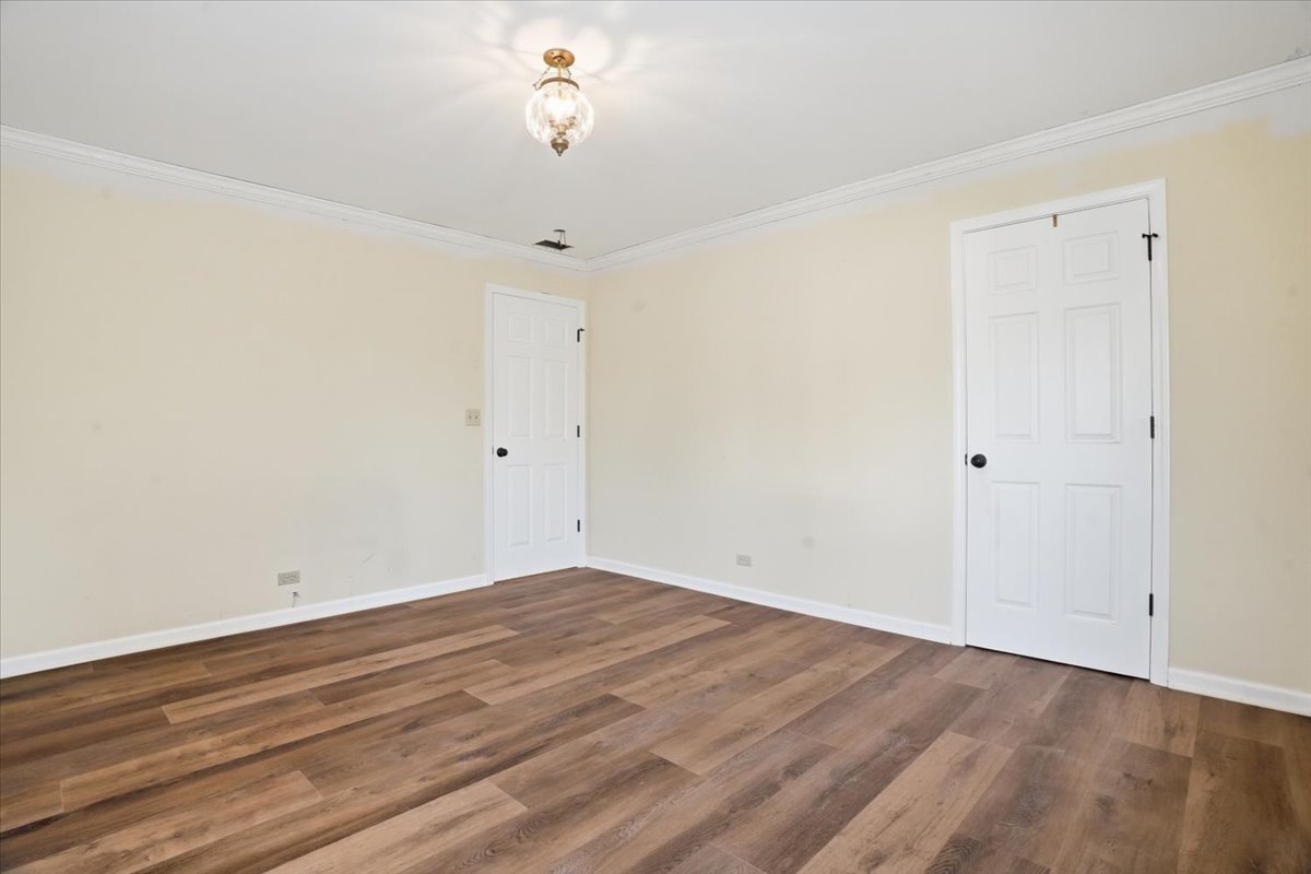 1204 Chatham Court #1204, Libertyville, IL 60048