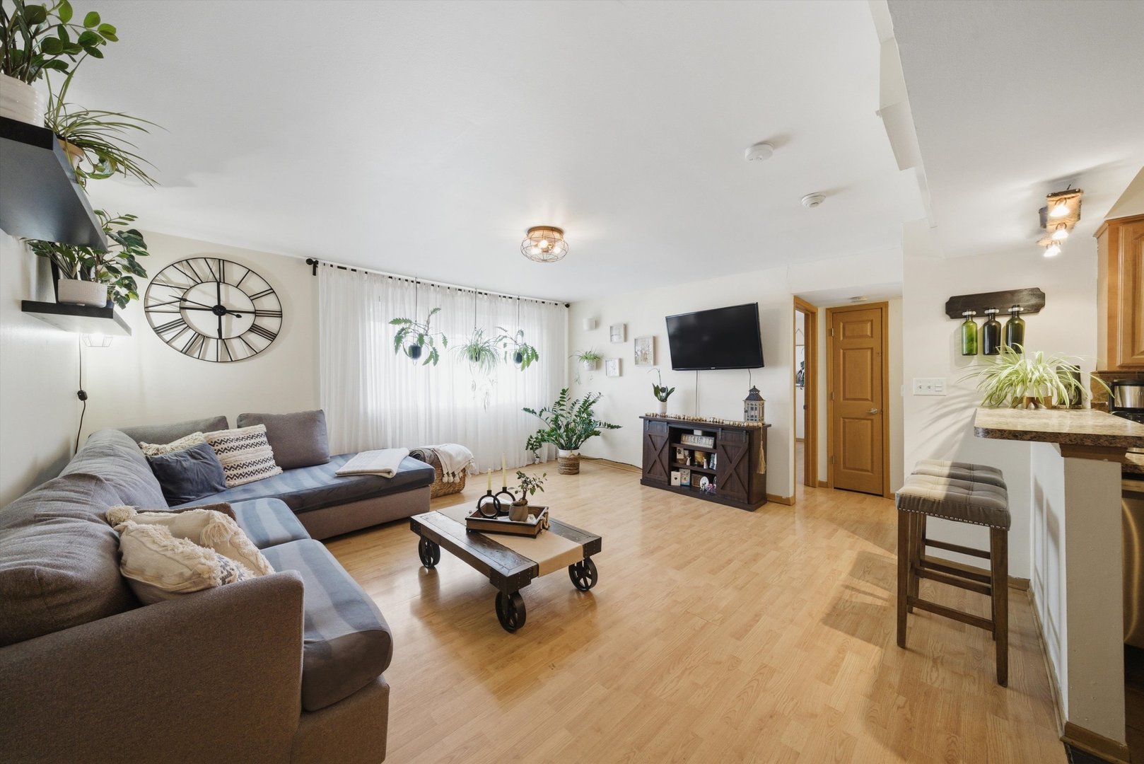 10437 Natoma Avenue #11, Chicago Ridge, IL 60415