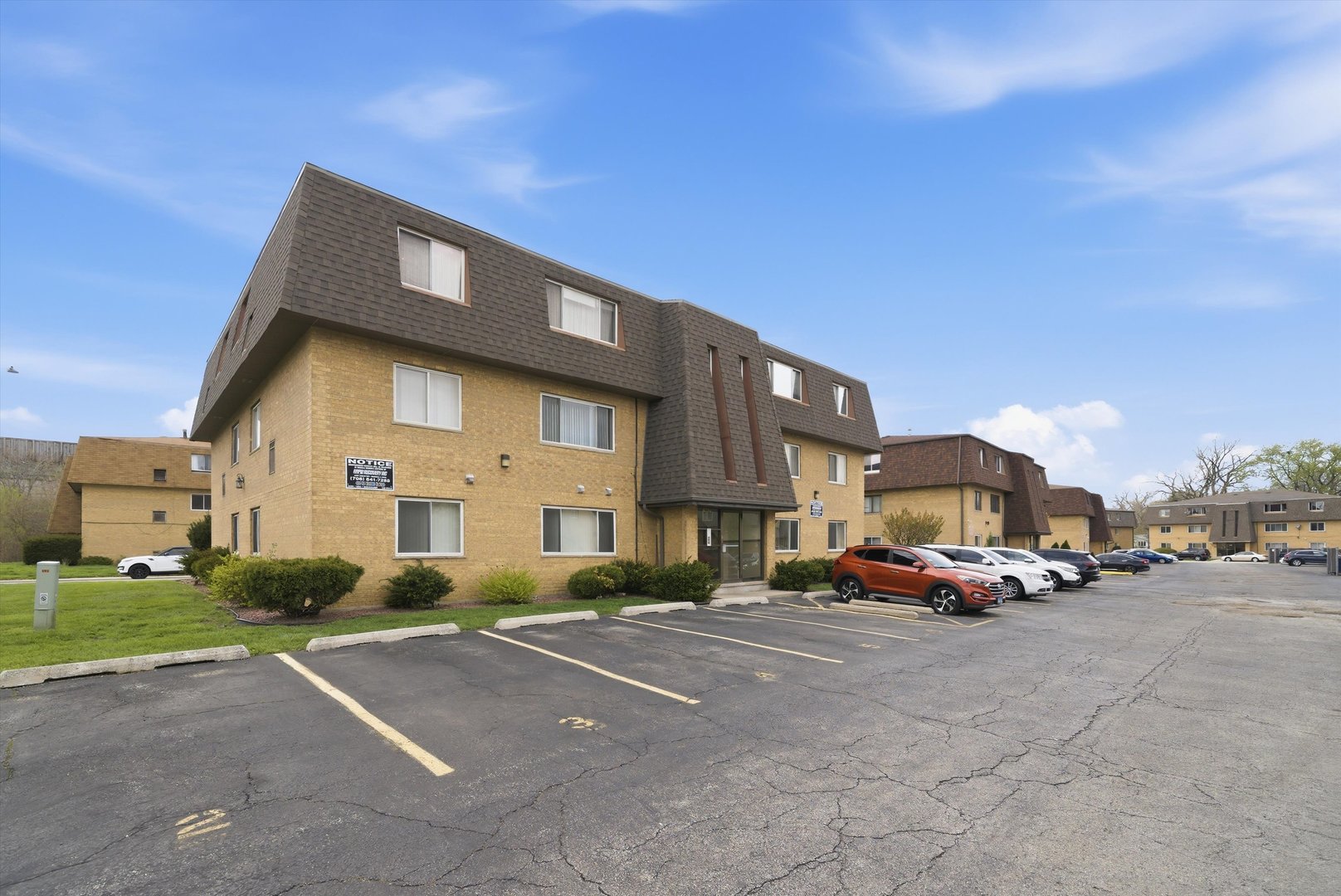 10437 Natoma Avenue #11, Chicago Ridge, IL 60415