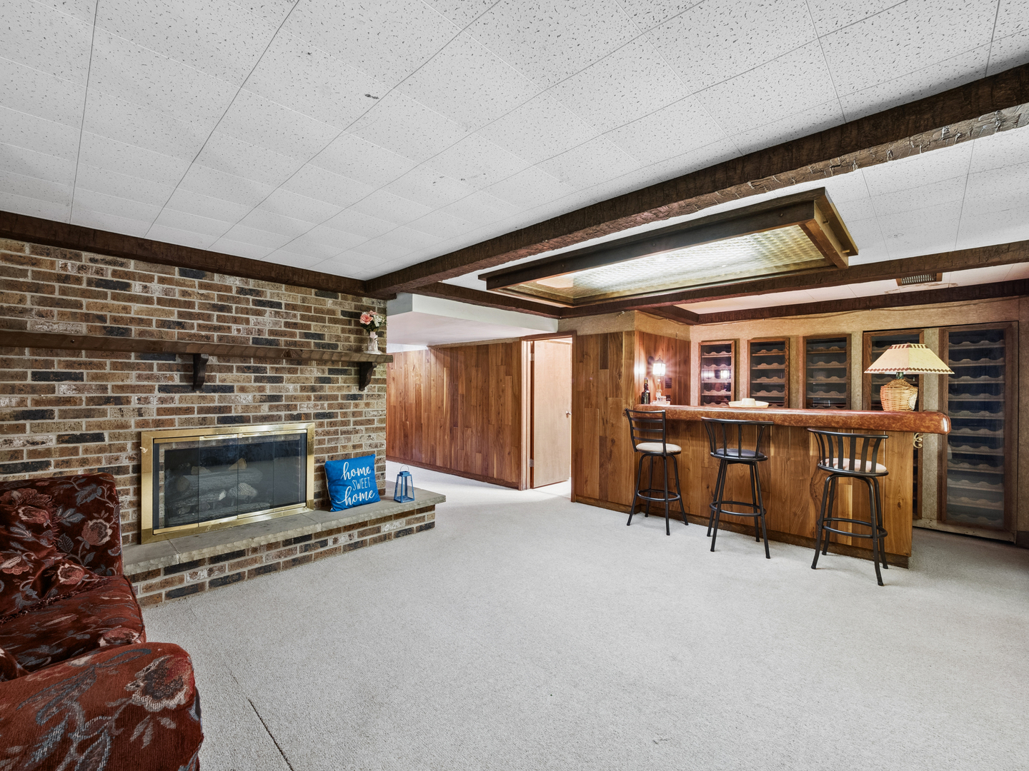 410 Flossmoor Avenue, Waukegan, IL 60085