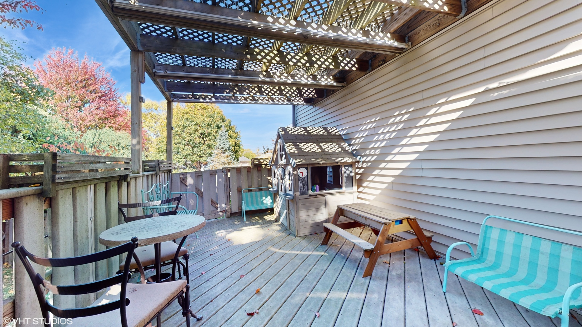 1640 S NEWTON Avenue, Park Ridge, IL 60068