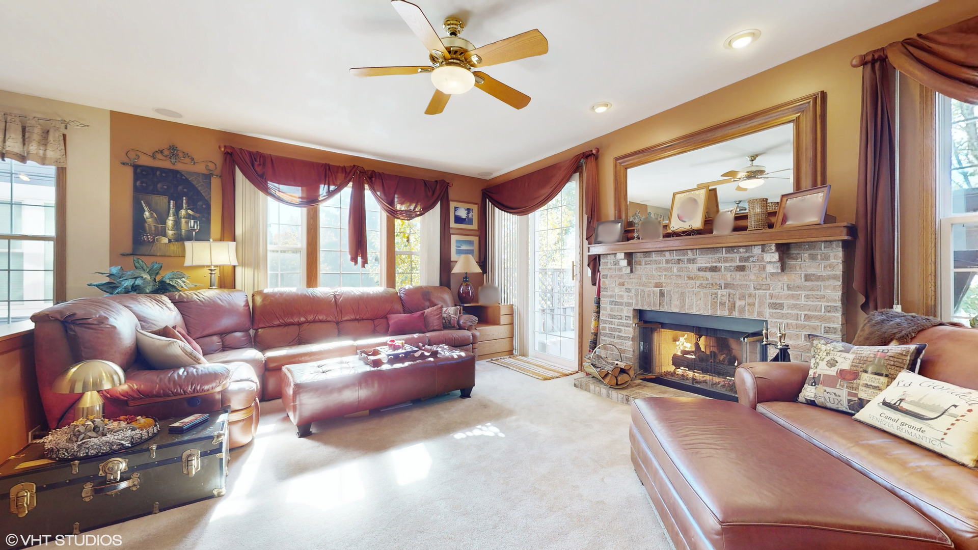 1640 S NEWTON Avenue, Park Ridge, IL 60068