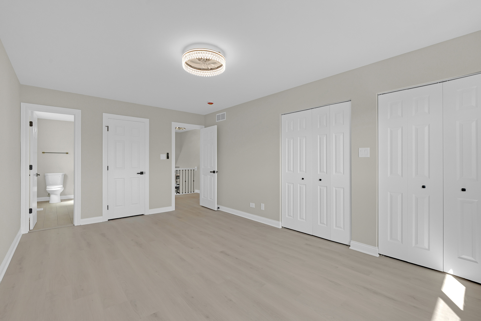 1059 CLEVELAND Avenue, Calumet City, IL 60409