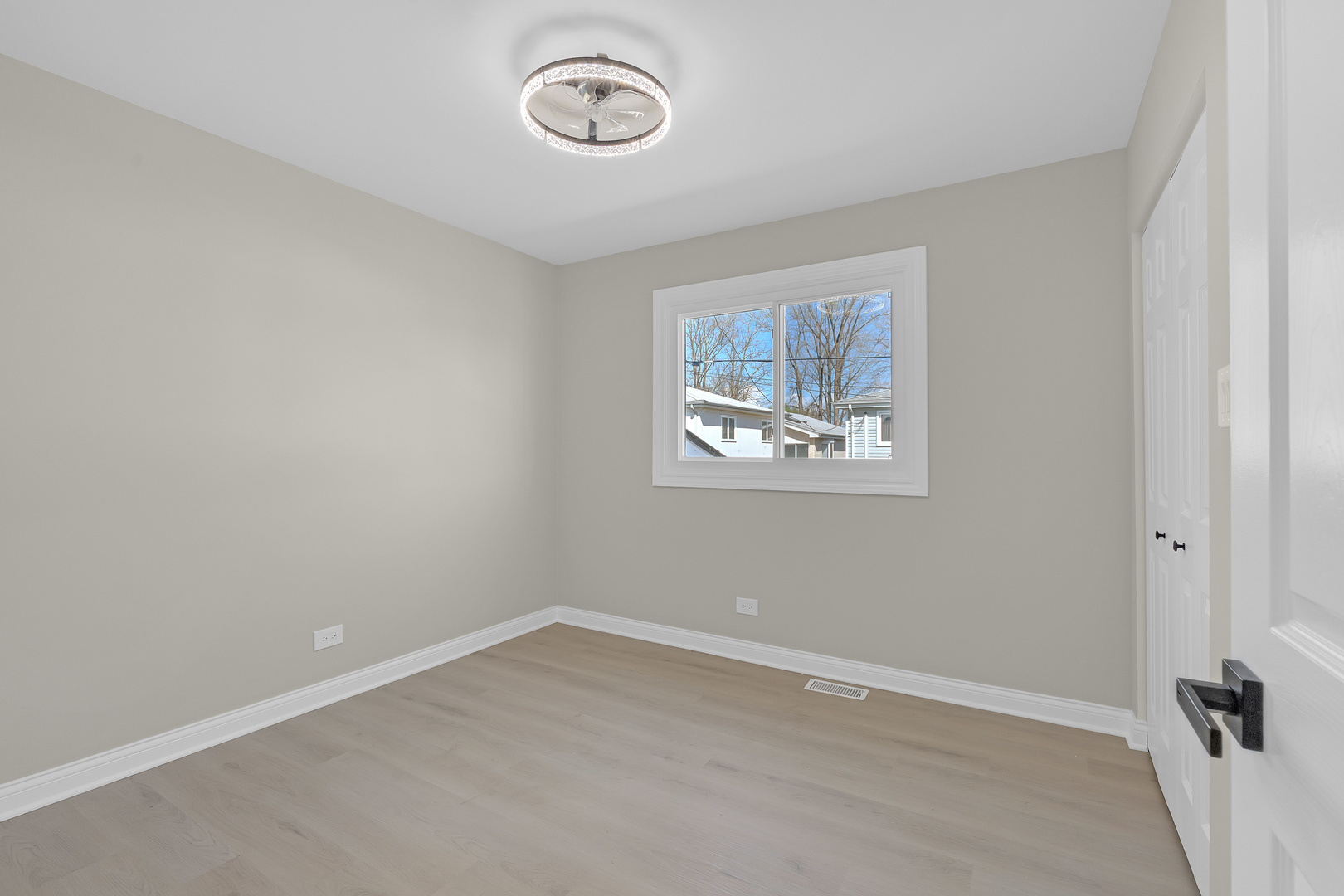 1059 CLEVELAND Avenue, Calumet City, IL 60409