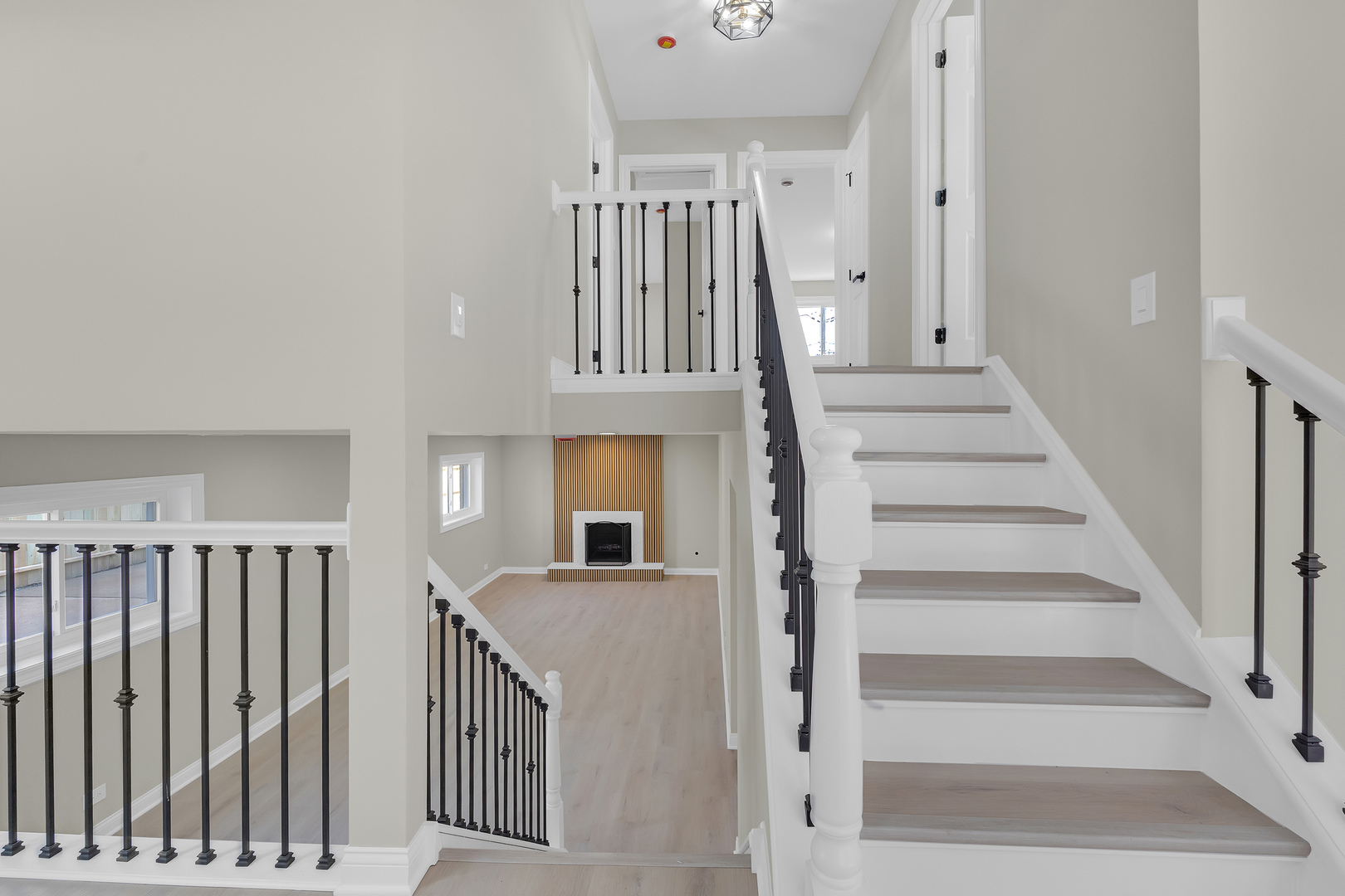 1059 CLEVELAND Avenue, Calumet City, IL 60409