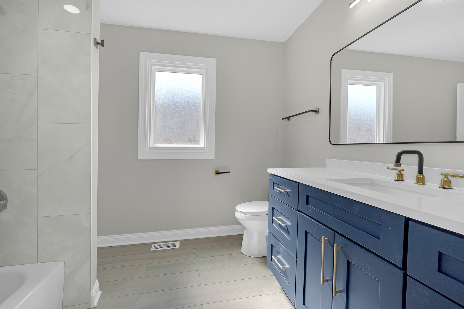 1059 CLEVELAND Avenue, Calumet City, IL 60409