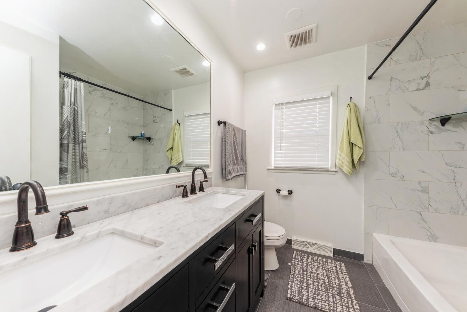 856 E Capri Drive #2, Palatine, IL 60074