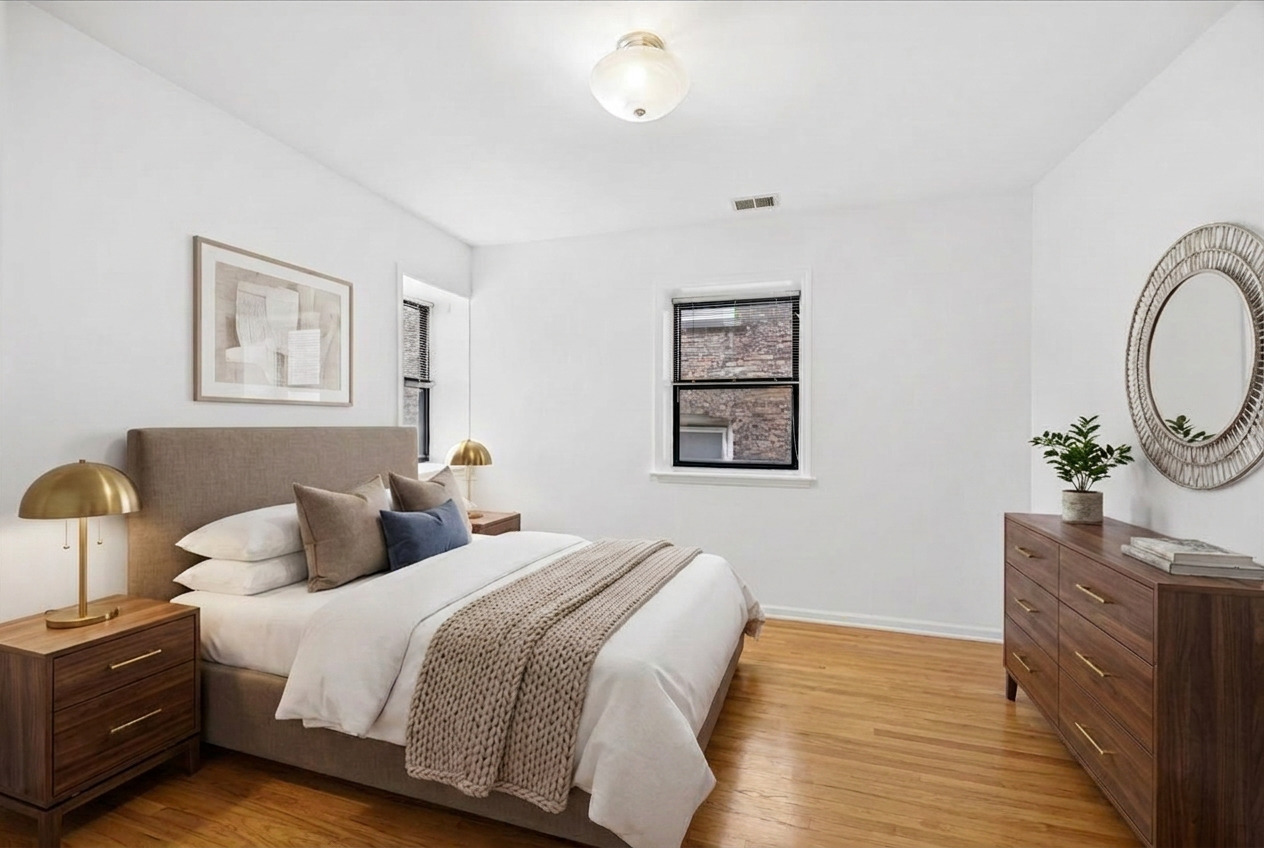 2363 E 70th Place #1, Chicago, IL 60649