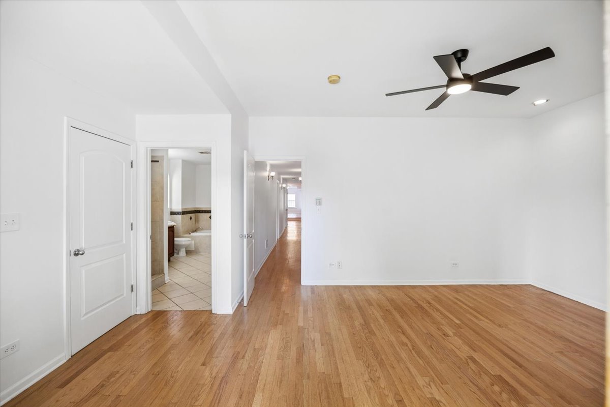 2363 E 70th Place #1, Chicago, IL 60649