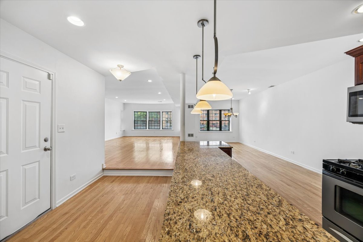 2363 E 70th Place #1, Chicago, IL 60649