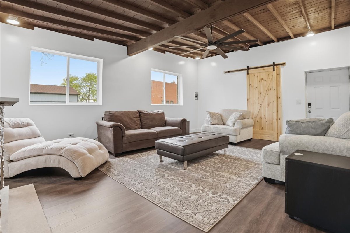 68 Cedar Avenue, Lake Villa, IL 60046