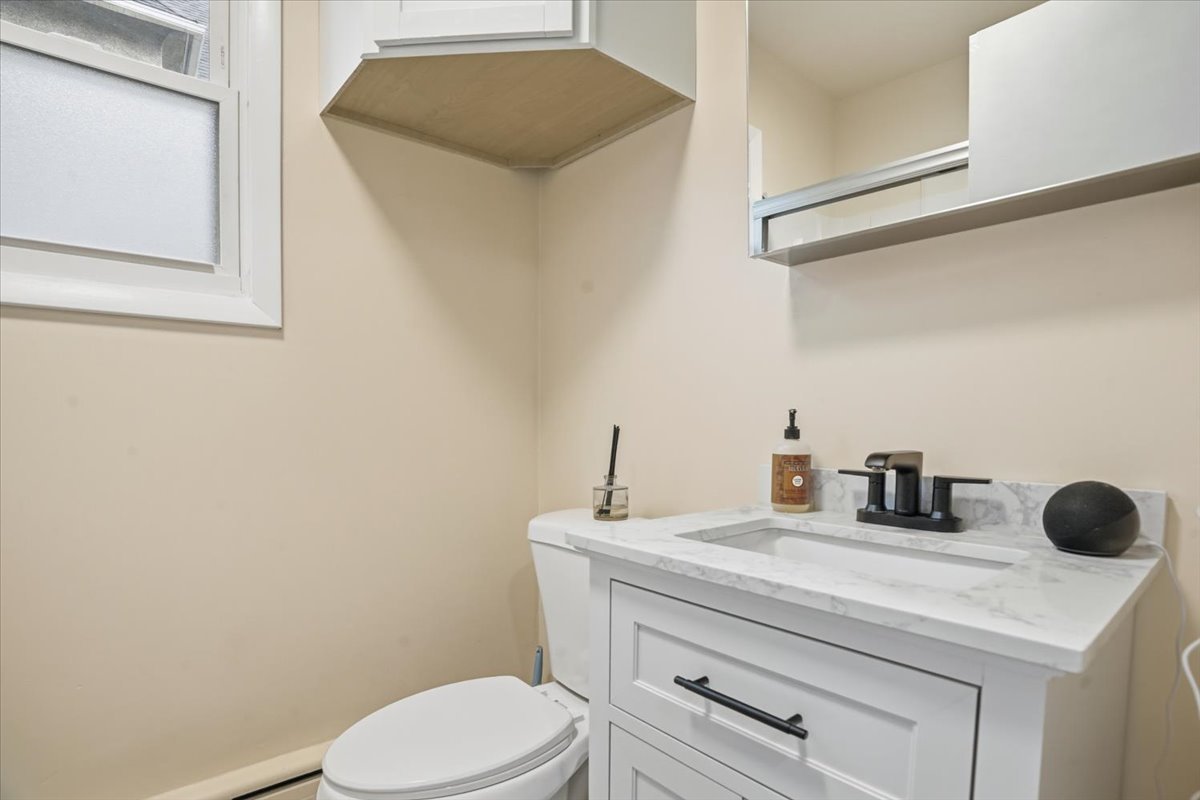 68 Cedar Avenue, Lake Villa, IL 60046