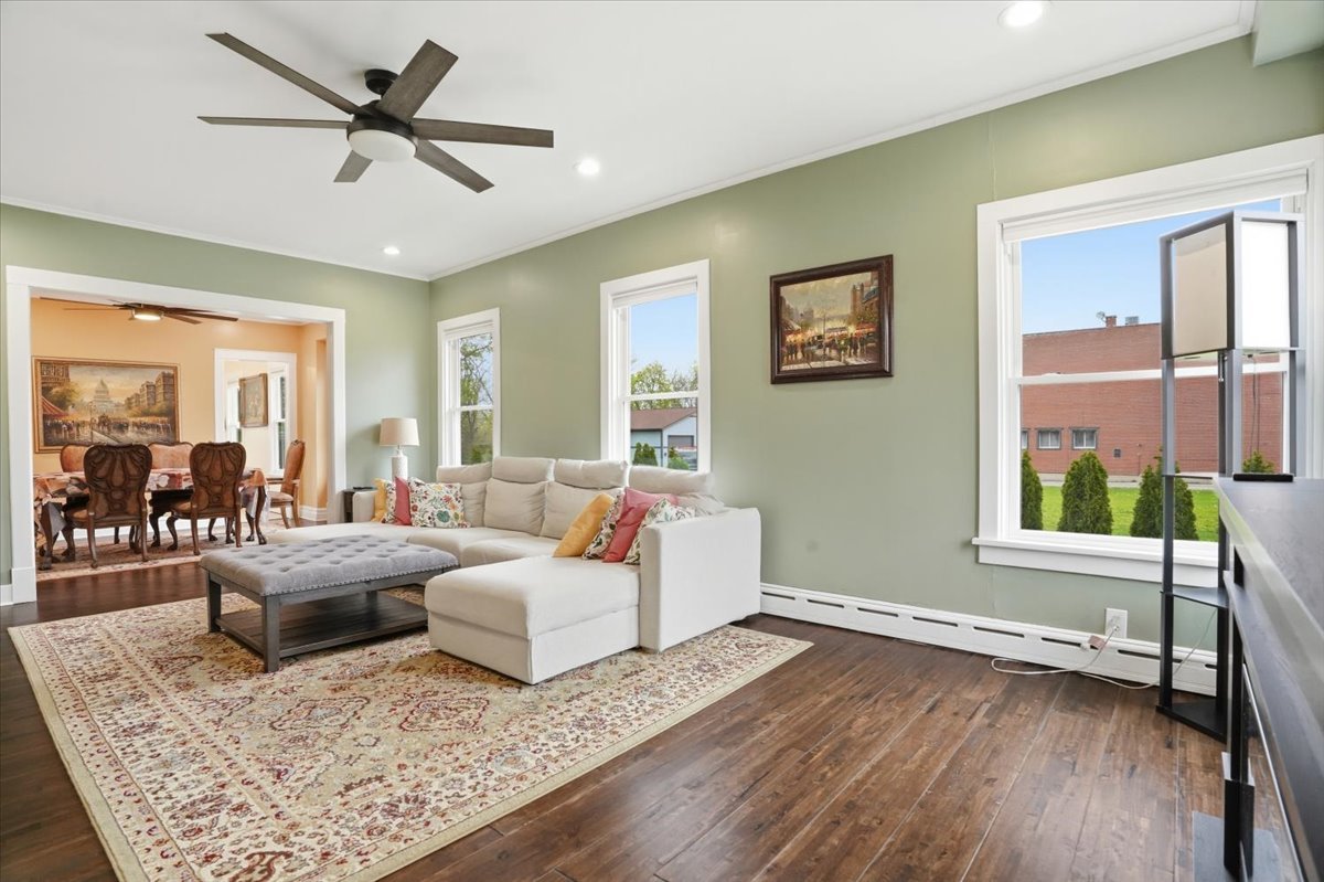 68 Cedar Avenue, Lake Villa, IL 60046