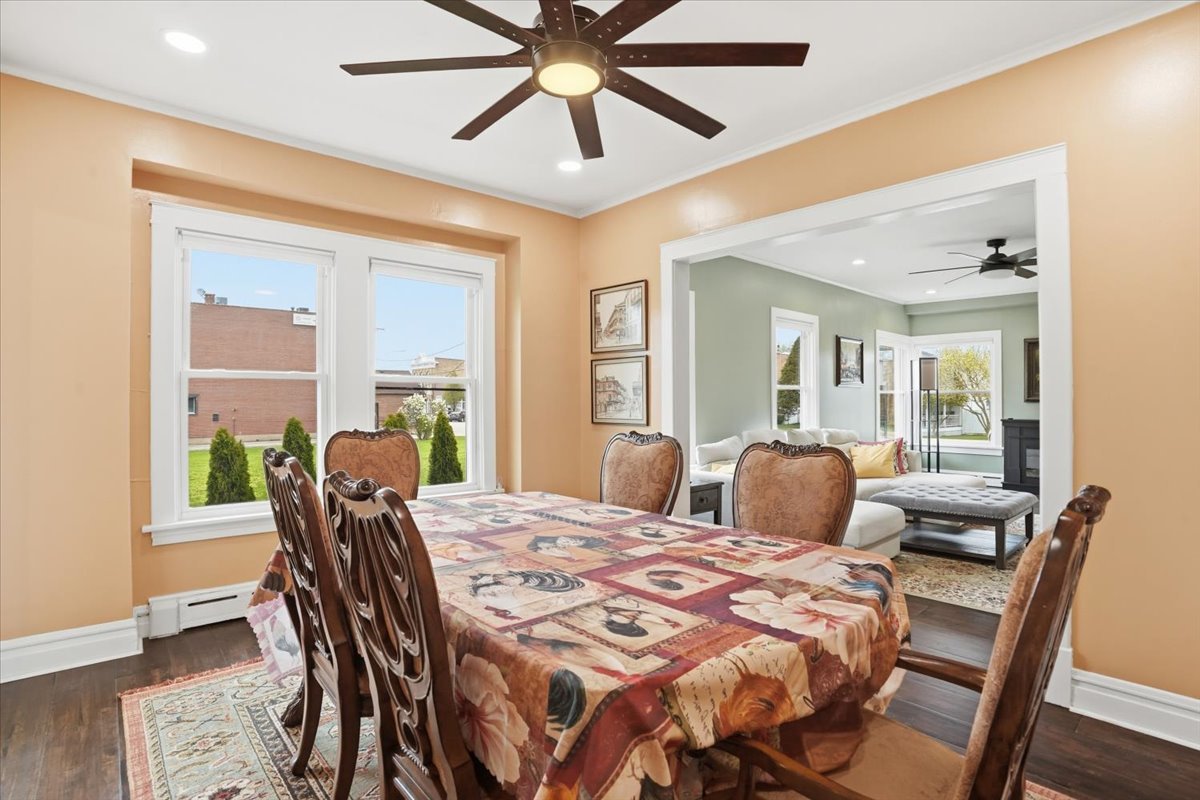 68 Cedar Avenue, Lake Villa, IL 60046