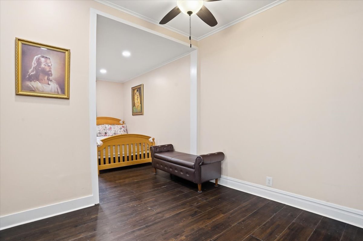 68 Cedar Avenue, Lake Villa, IL 60046