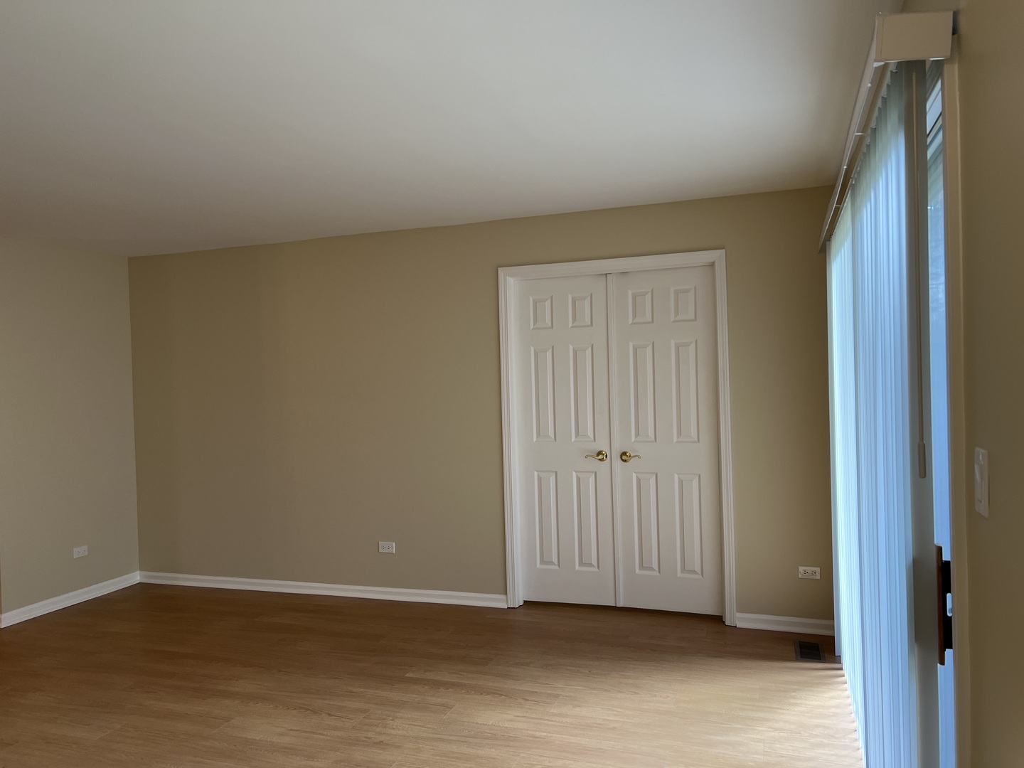 1299 Longacre Lane, Wheeling, IL 60090