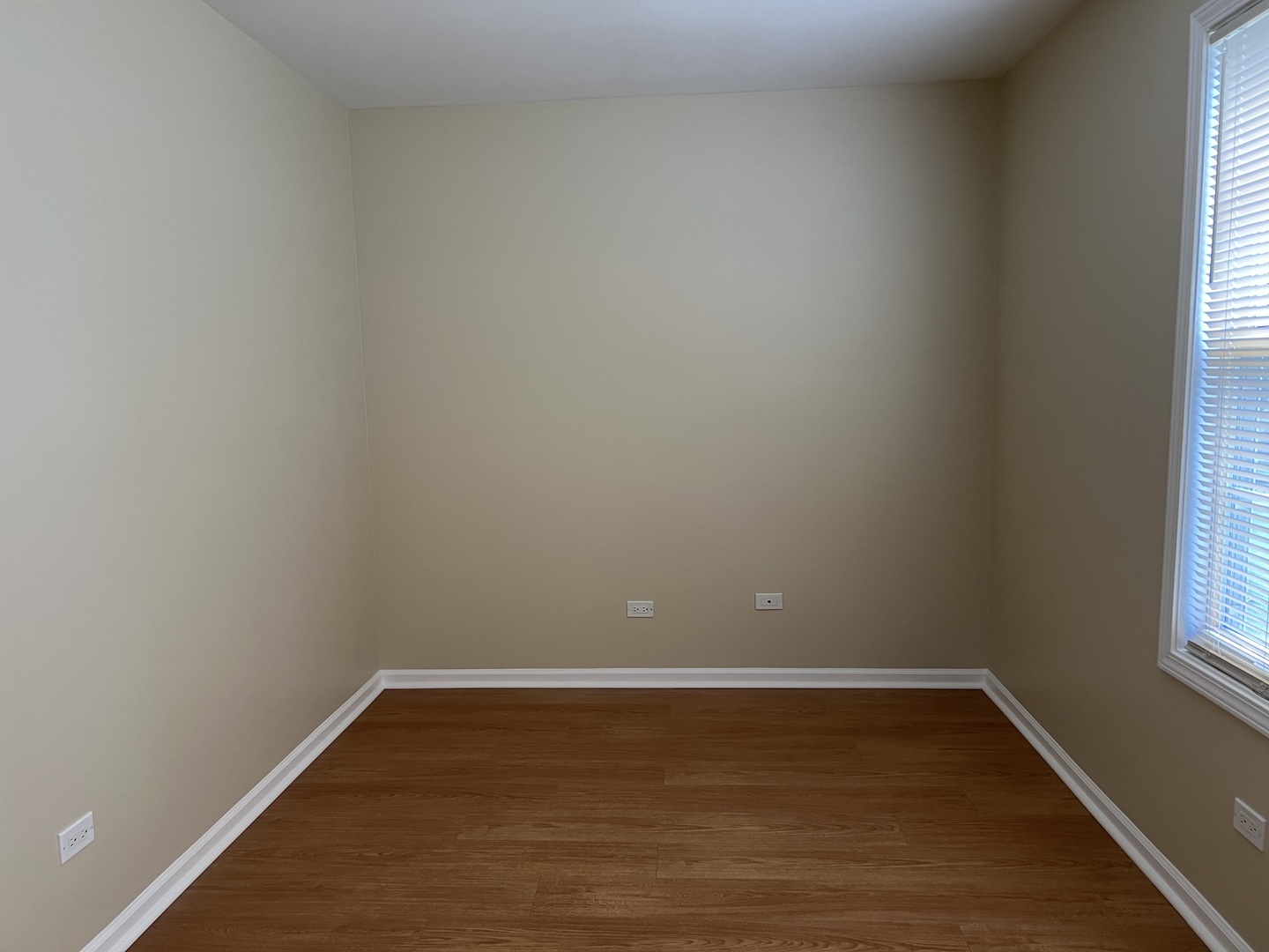 1299 Longacre Lane, Wheeling, IL 60090