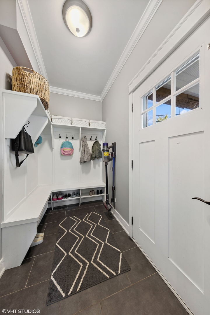 433 S Kensington Avenue, La Grange, IL 60525