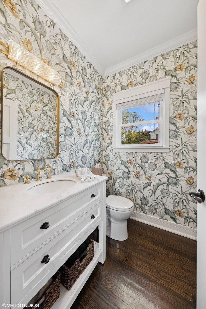 433 S Kensington Avenue, La Grange, IL 60525