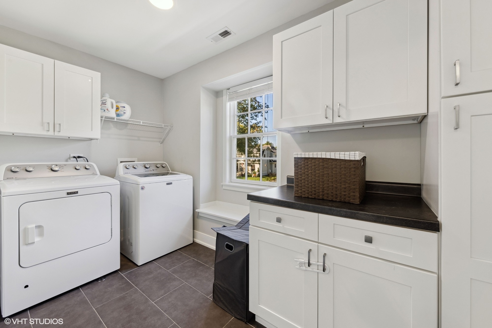 433 S Kensington Avenue, La Grange, IL 60525