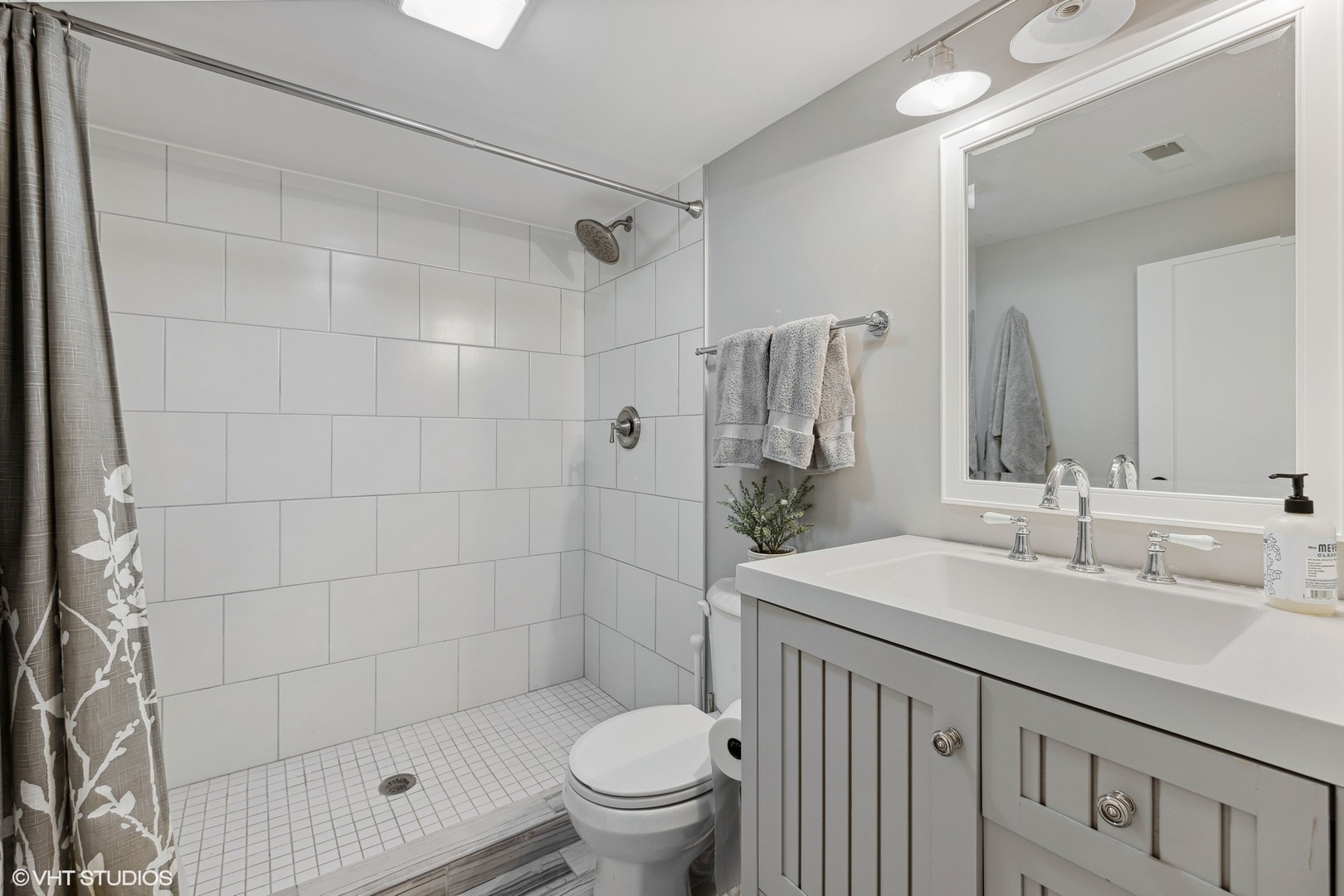 433 S Kensington Avenue, La Grange, IL 60525