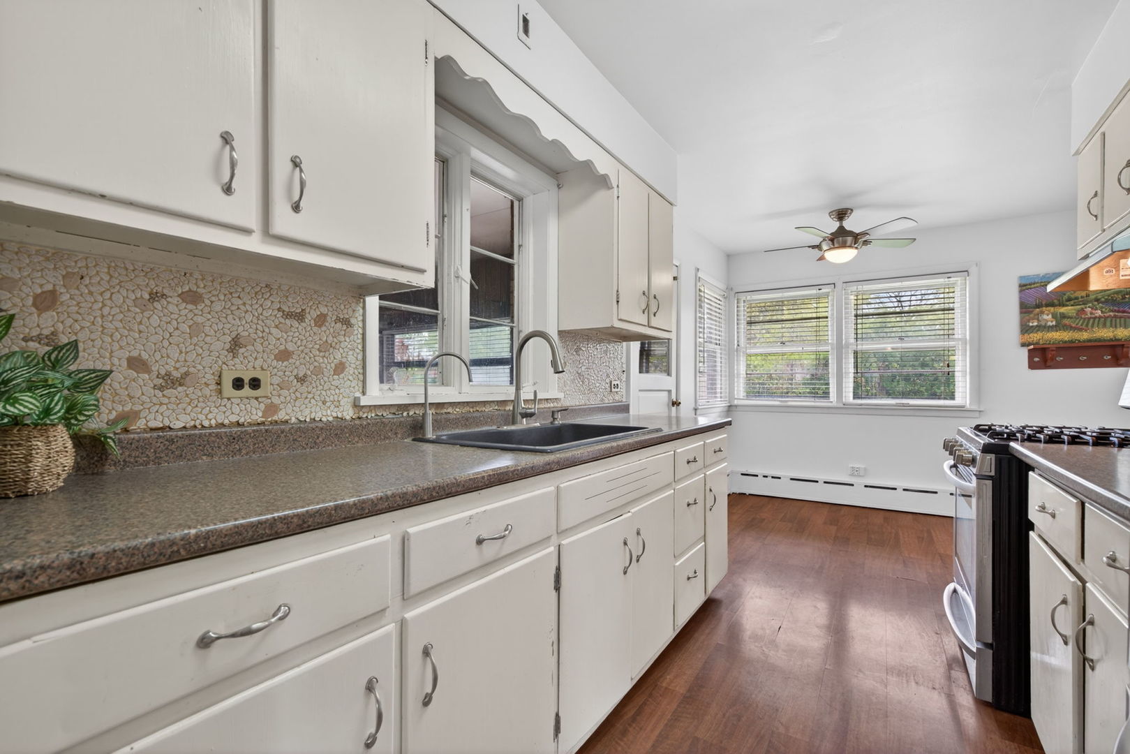 3925 Downers Drive, Downers Grove, IL 60515