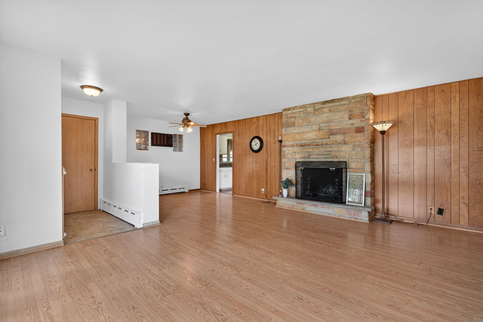 3925 Downers Drive, Downers Grove, IL 60515