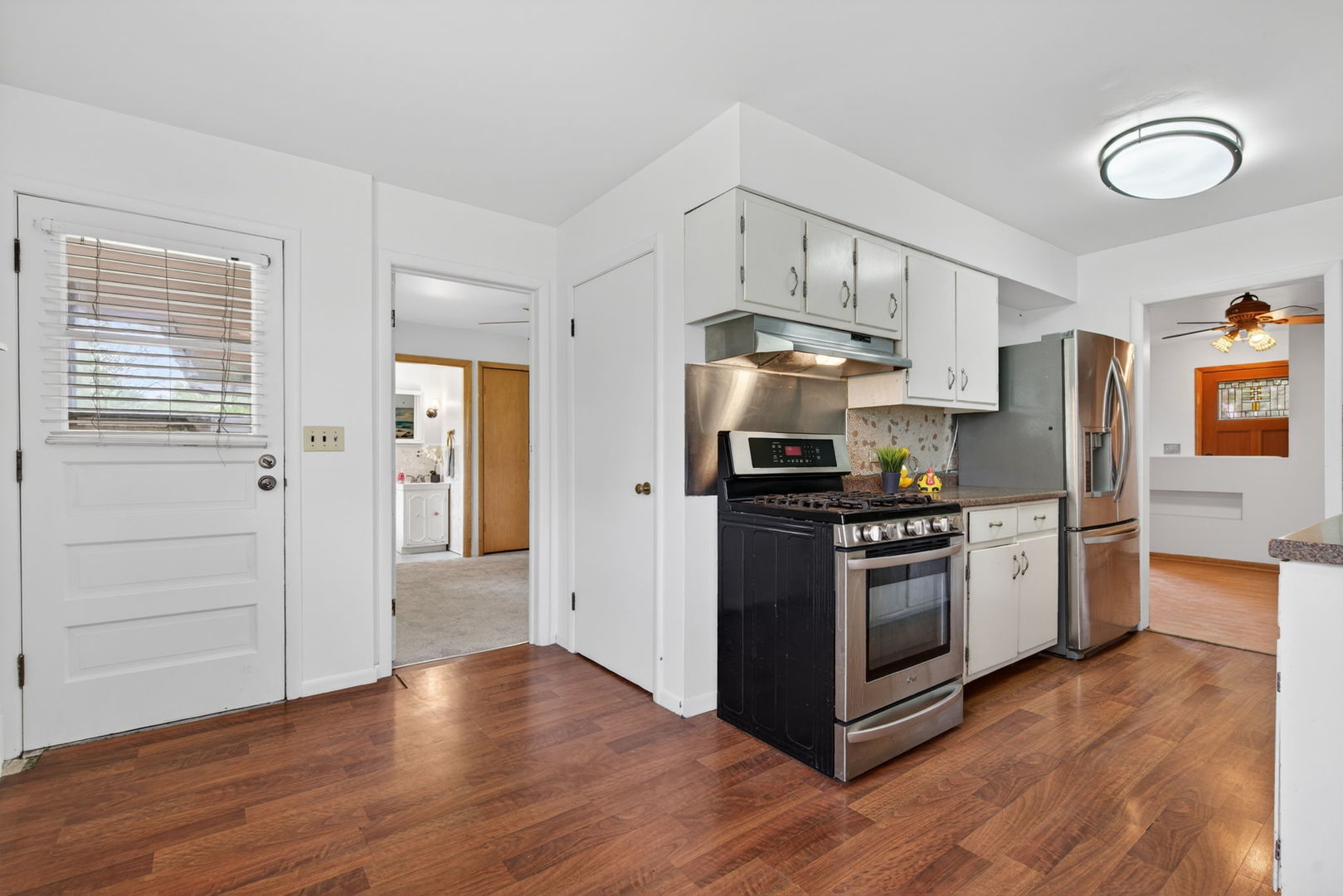 3925 Downers Drive, Downers Grove, IL 60515